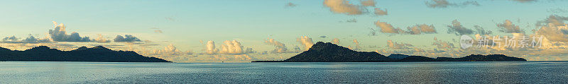 日落时分的Truk/Chuuk Lagoon岛屿全景
